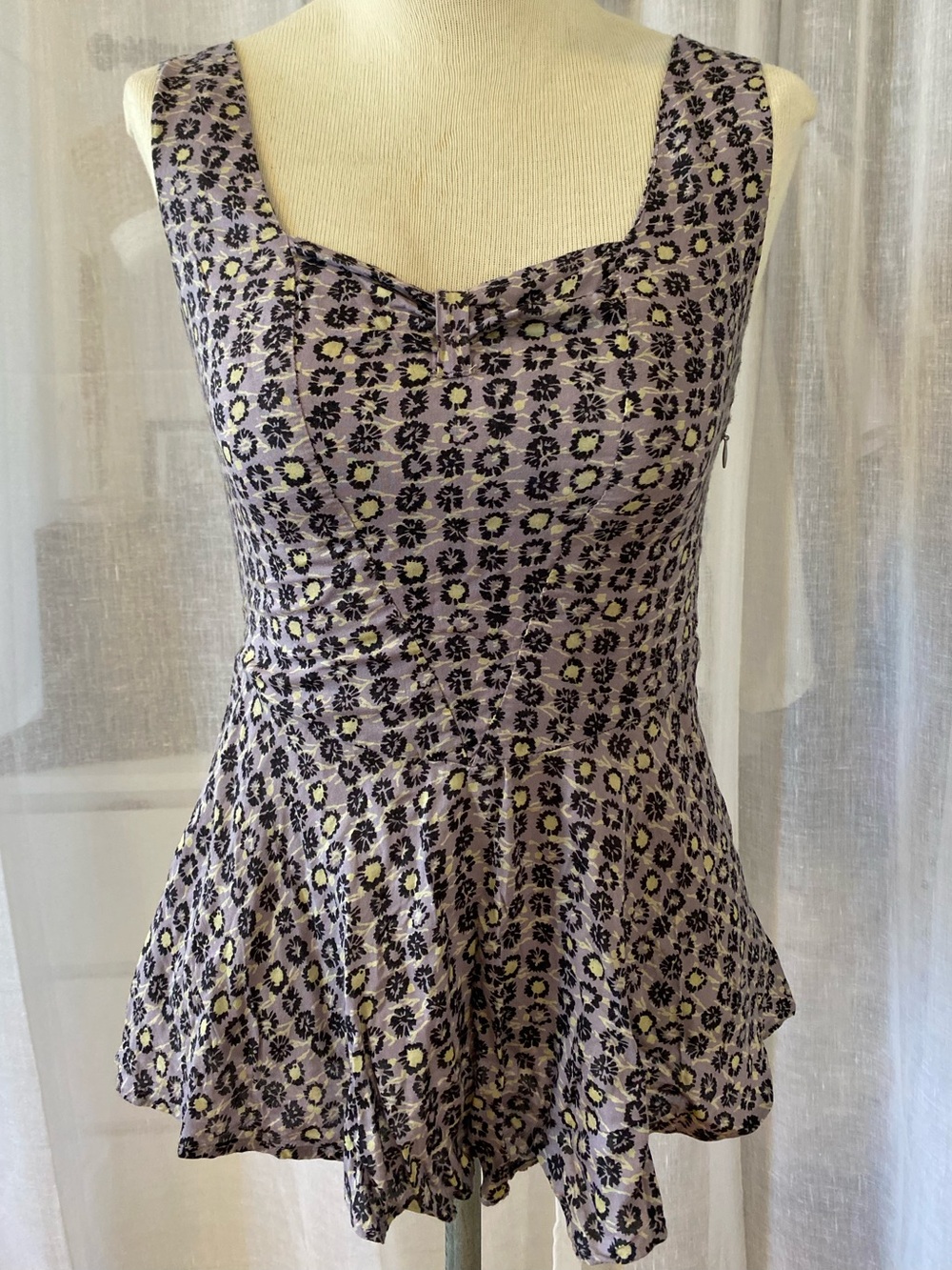 Free People Sleeveless Fit and Flare Top Size Small Lavender Floral Print